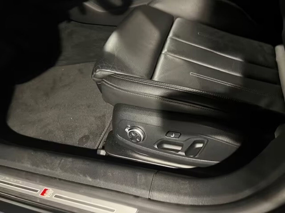 Audi A5 Sportback 40 g-tron S tronic S line edition (11)