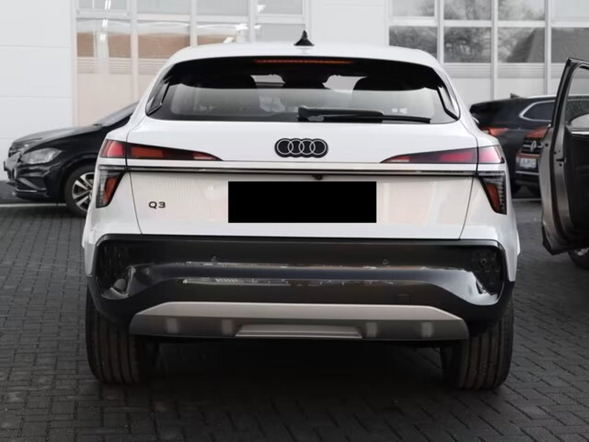Audi Q3 Sportback Sportback 35 1.5 tfsi s-tronic (2)
