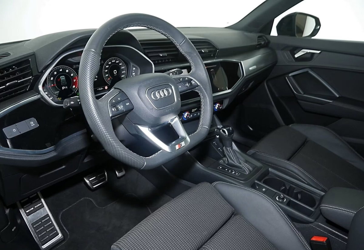 Audi Q3 35 TFSI S tronic S line edition (6)
