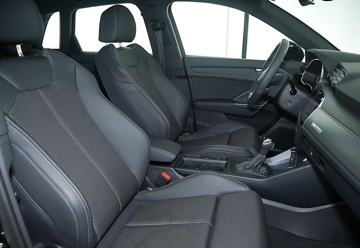 Audi Q3 35 TFSI S tronic S line edition (8)