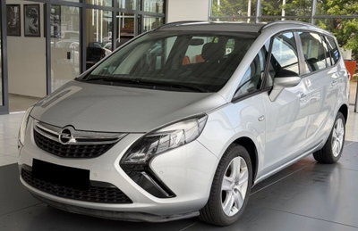 Opel Zafira Tourer 1.6 Turbo EcoM 150CV Cosmo (5)