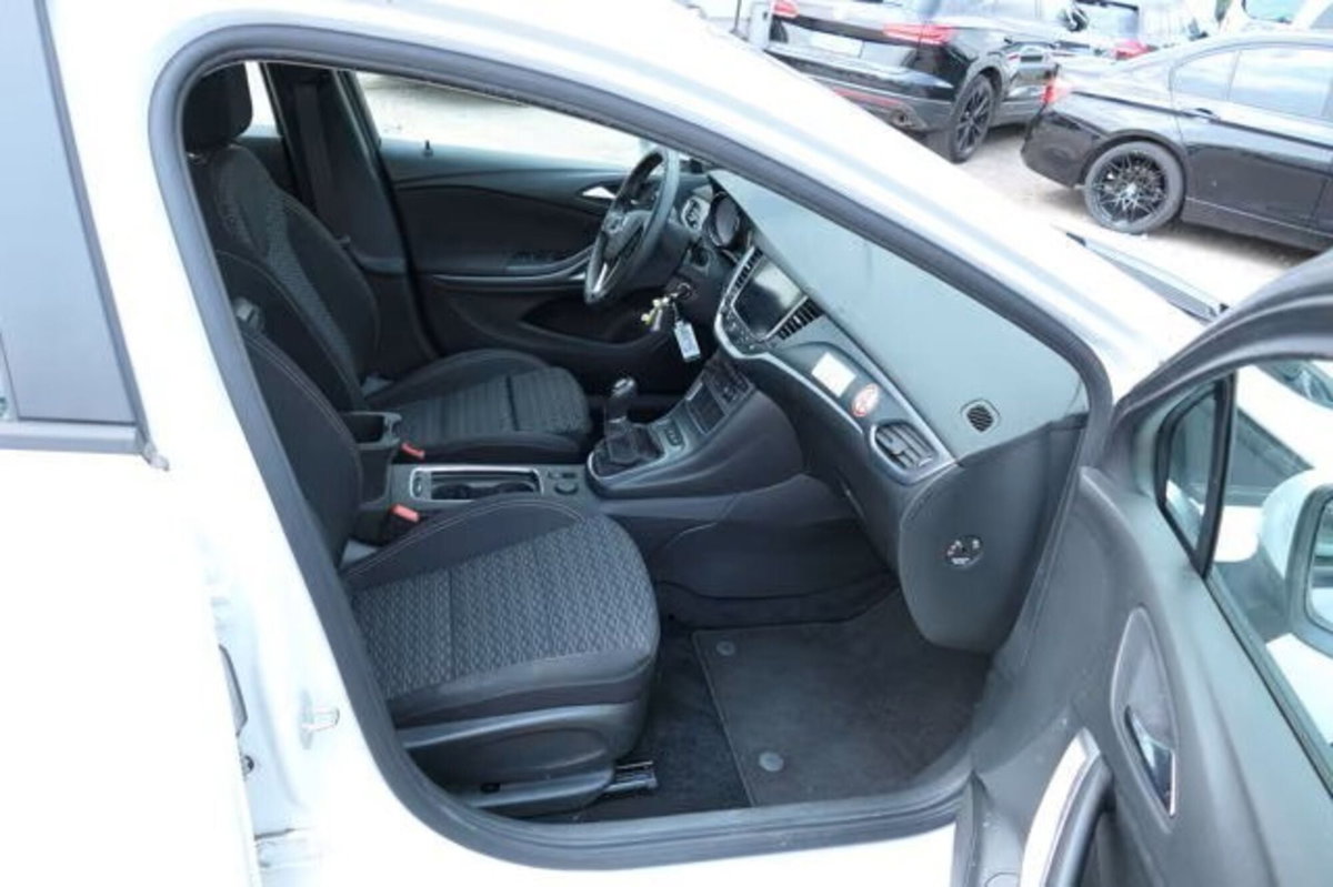 Opel Astra Station Wagon 1.4 Turbo 110CV EcoM Sports Dynamic (9)
