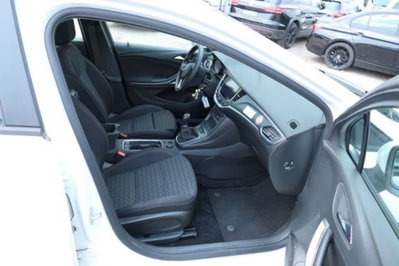 Opel Astra Station Wagon 1.4 Turbo 110CV EcoM Sports Dynamic (9)