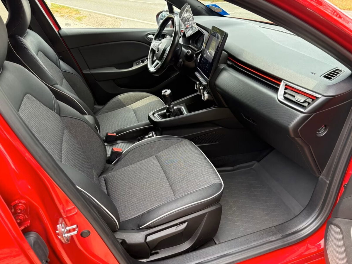 Renault Clio TCe 100 CV GPL 5 porte Intens (7)