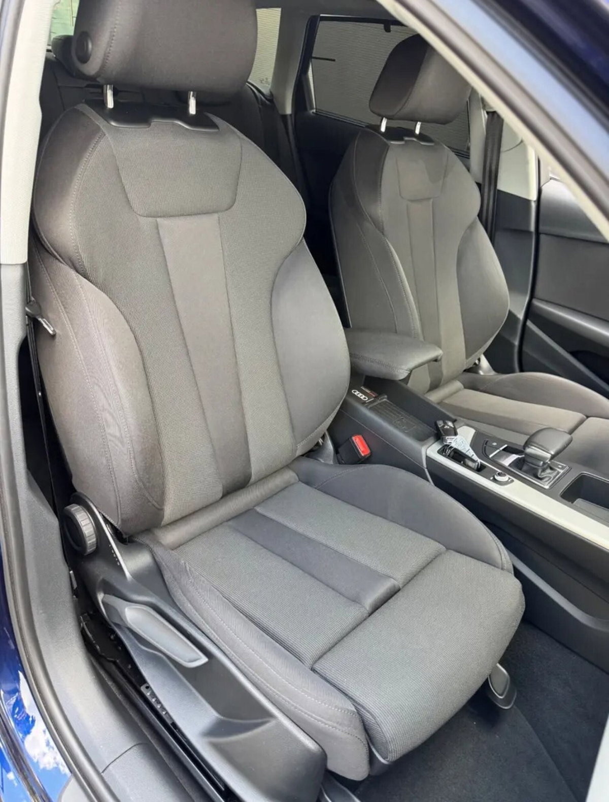 Audi A4 Avant 40 g-tron S tronic Business Advanced (3)