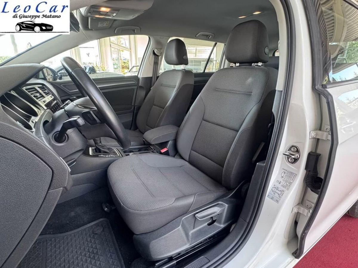 Volkswagen Golf Variant 1.5 TGI DSG 5p. Business BlueMotione Tech. (3)