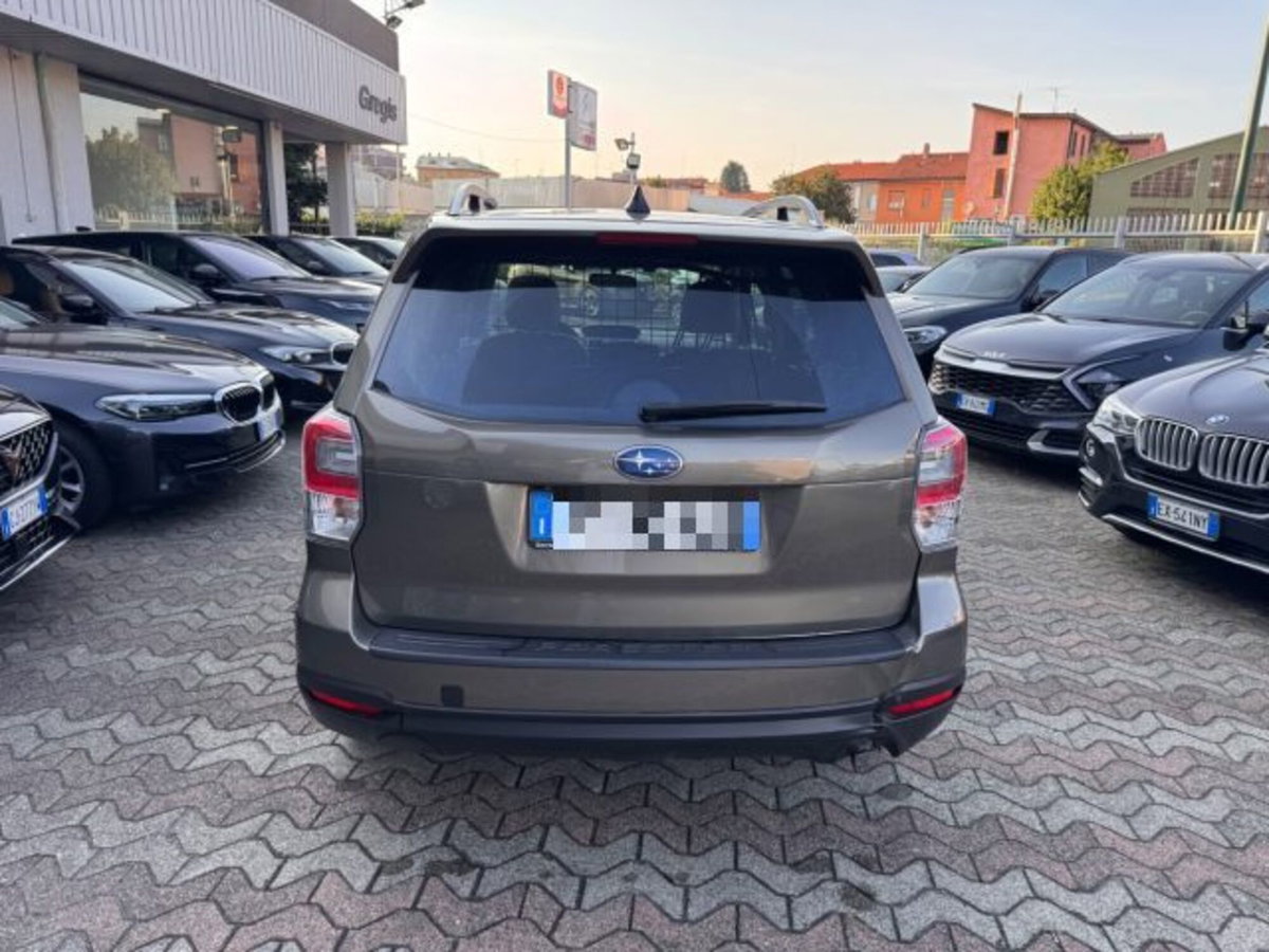 Subaru Forester 2.0i Style (5)