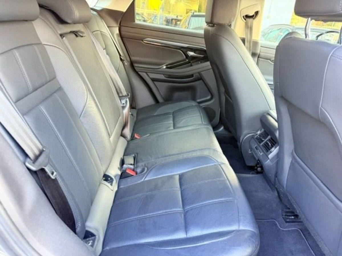 Land Rover Range Rover Evoque 1.5 I3 PHEV 300 CV AWD Auto (11)