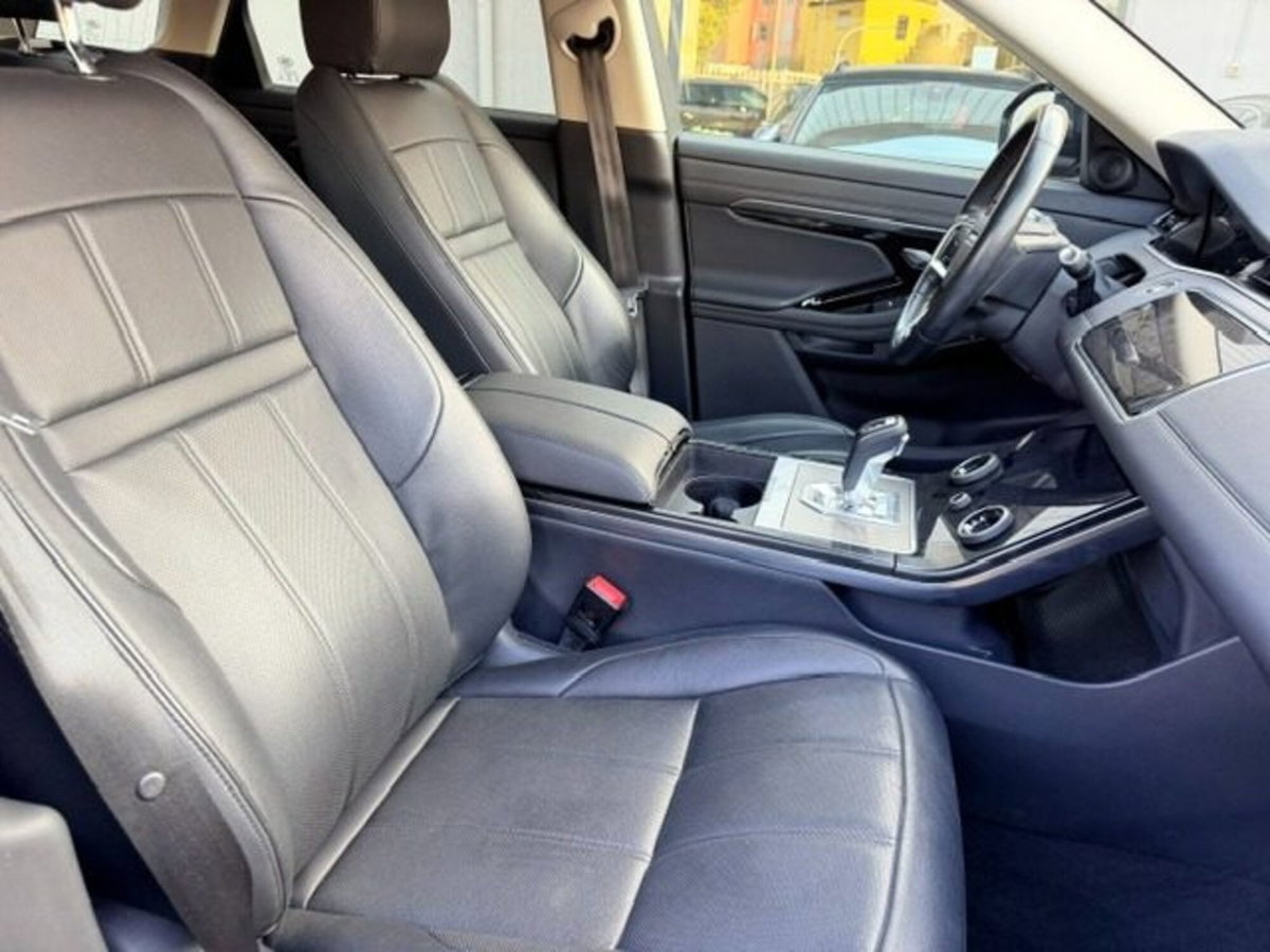 Land Rover Range Rover Evoque 1.5 I3 PHEV 300 CV AWD Auto (12)