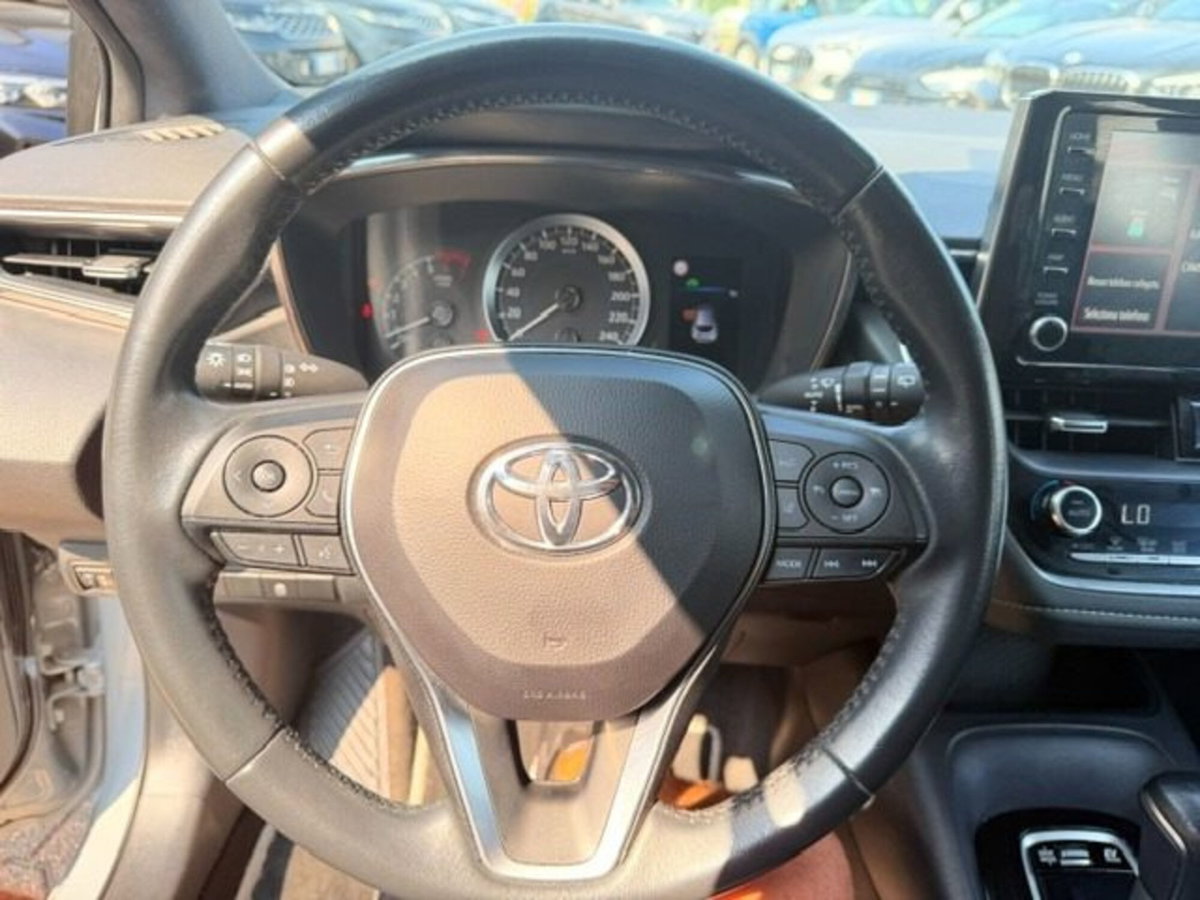 Toyota Corolla 1.8 Hybrid Active (14)