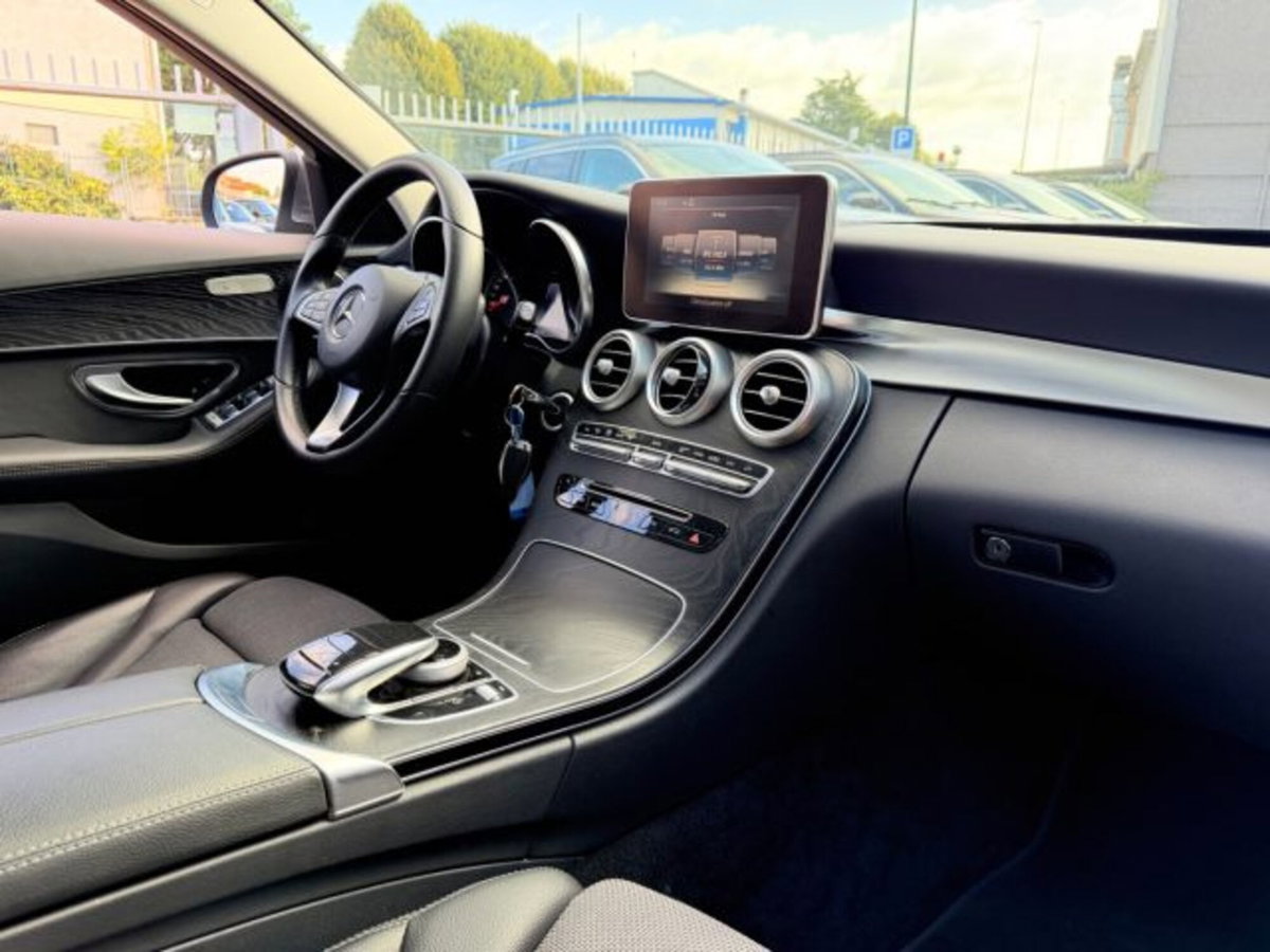 Mercedes-Benz Classe C Station Wagon 250 d 4Matic Automatic Exclusive (13)