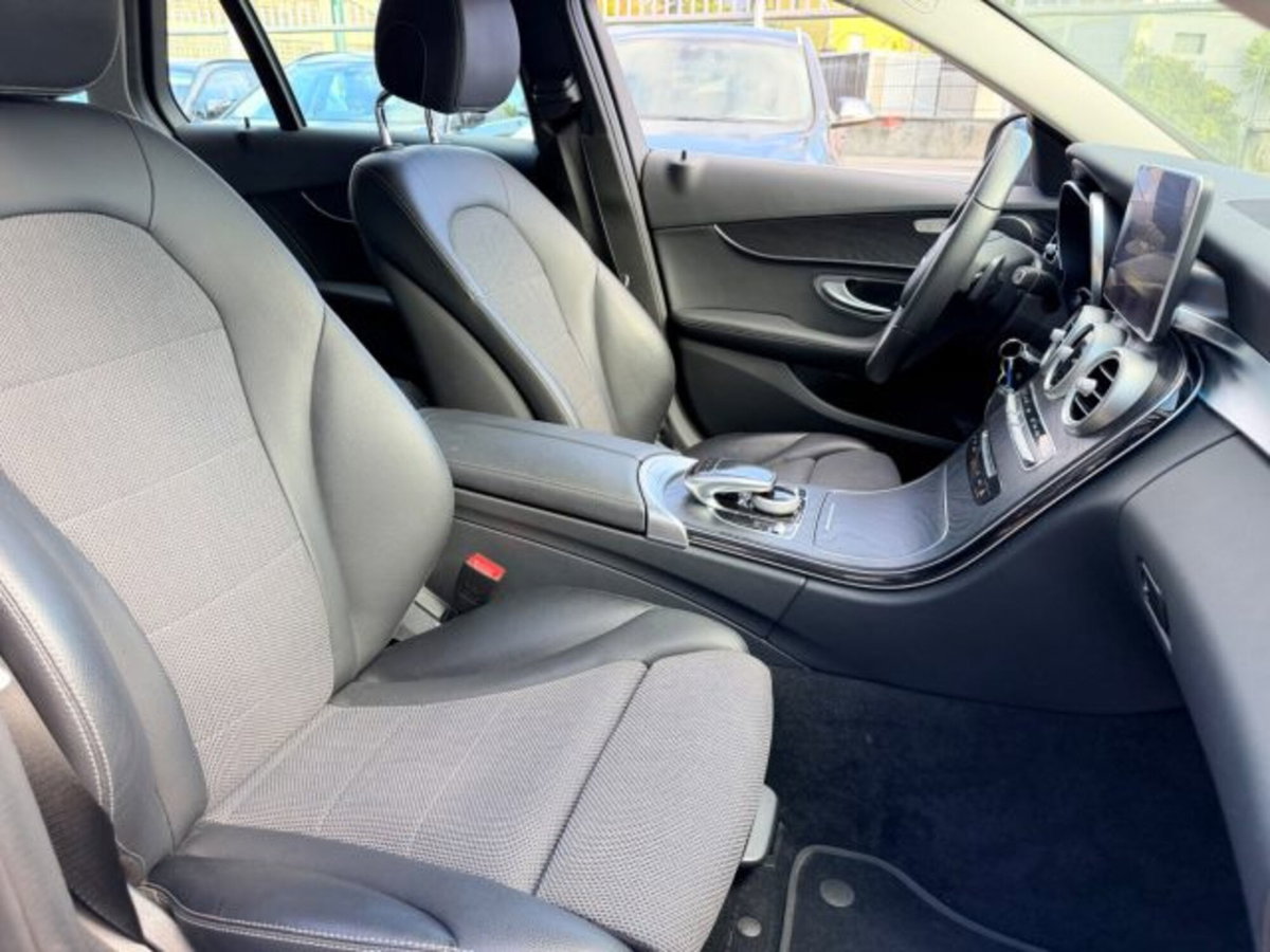 Mercedes-Benz Classe C Station Wagon 250 d 4Matic Automatic Exclusive (14)