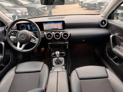 Mercedes-Benz Classe A Sedan 200 Automatic 4p. Premium (9)
