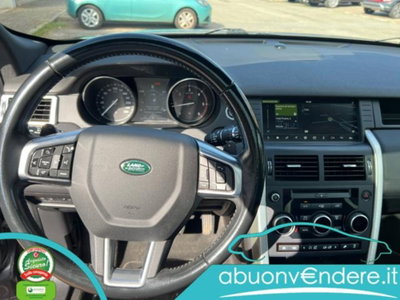 Land Rover Discovery Sport 2.0 TD4 180 CV HSE (17)