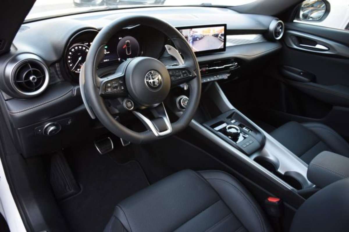Alfa Romeo Tonale 1.3 phev Veloce Q4 280cv at6 (5)