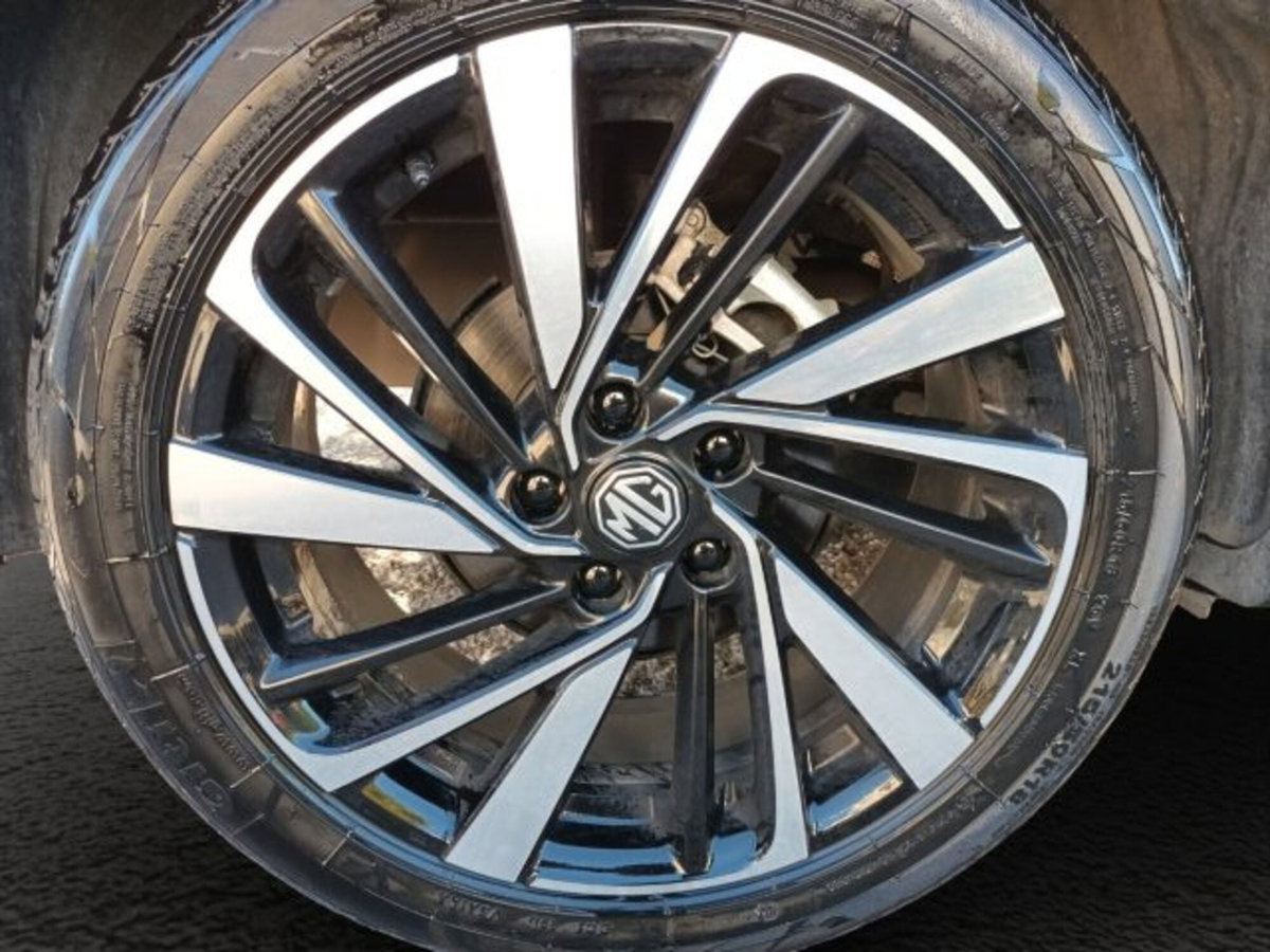 Mg ZS 1.5 hybrid+ Luxury auto (16)