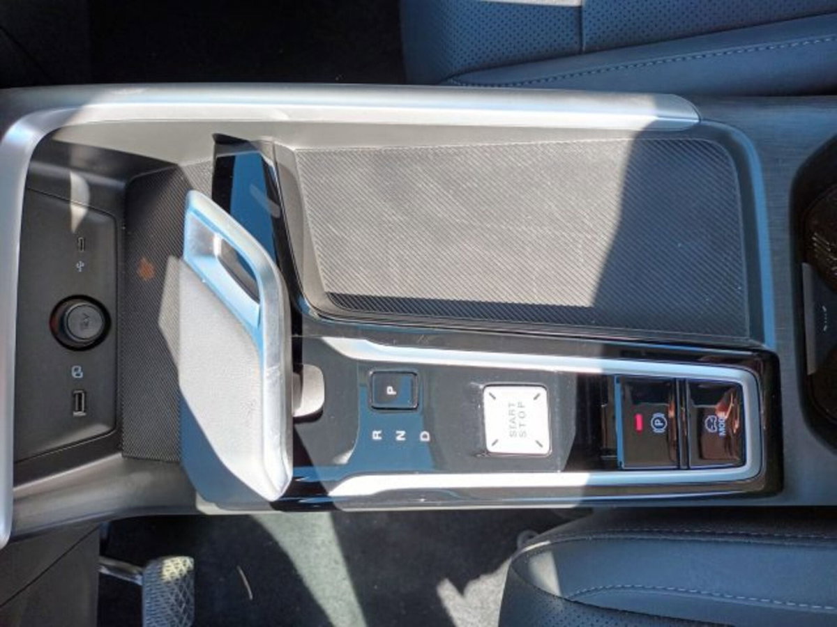 Mg ZS 1.5 hybrid+ Luxury auto (14)