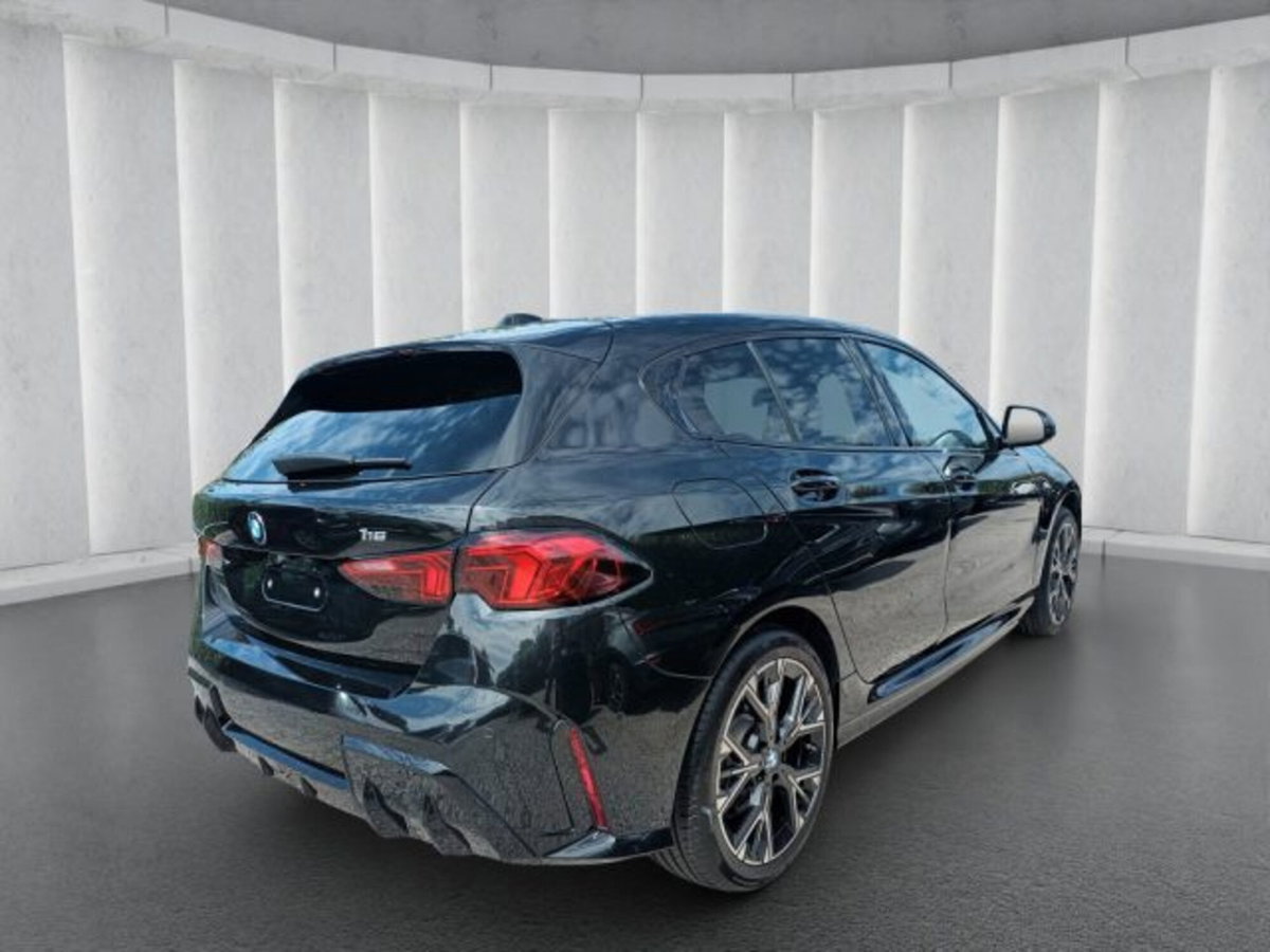 BMW Serie 1 116 MSport Design auto (6)