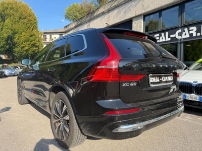 Volvo XC60 B4 (d) AWD automatico Plus Bright (3)