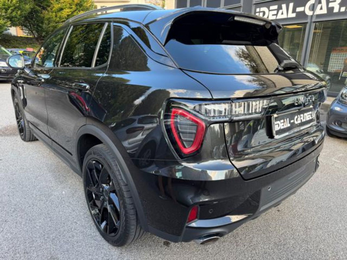 Lynk & Co 01 01 1.5 td phev (3)