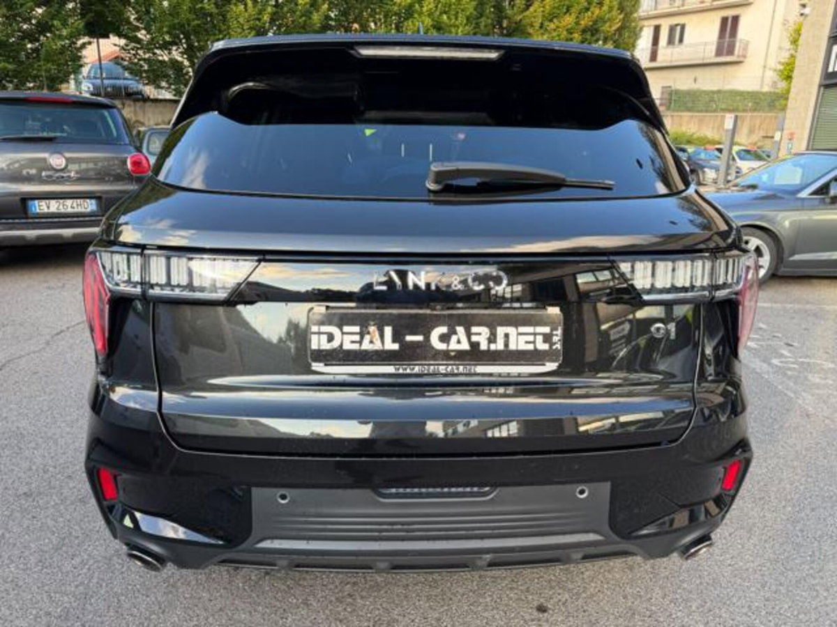 Lynk & Co 01 01 1.5 td phev (5)
