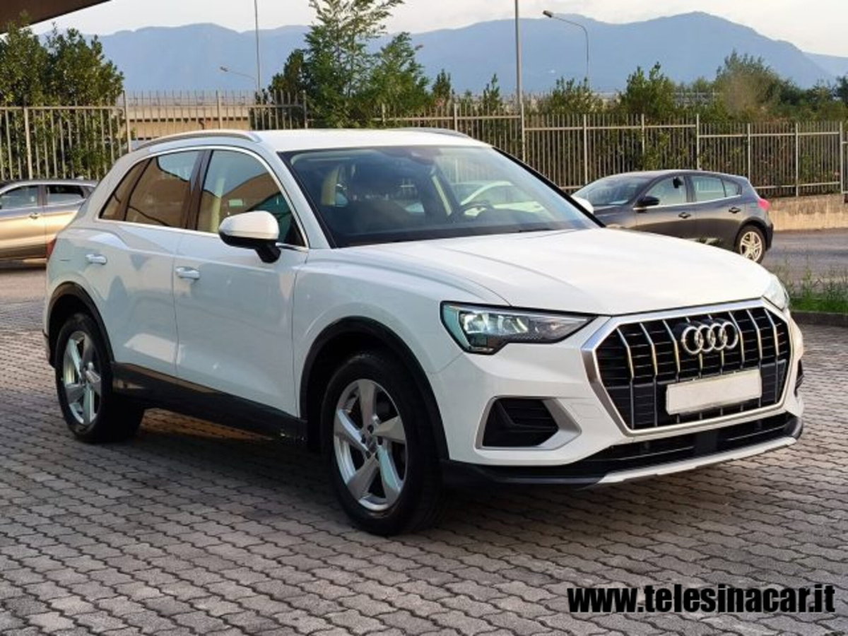 Audi Q3 35 TDI quattro S tronic Business Advanced (4)