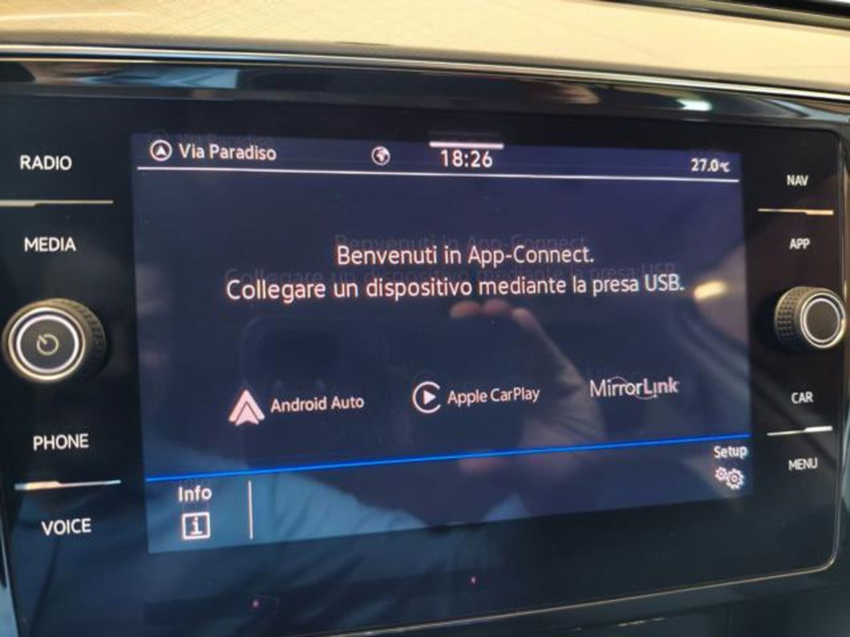 Volkswagen Passat Variant 2.0 TDI Comfortline BlueMotion Technology (11)