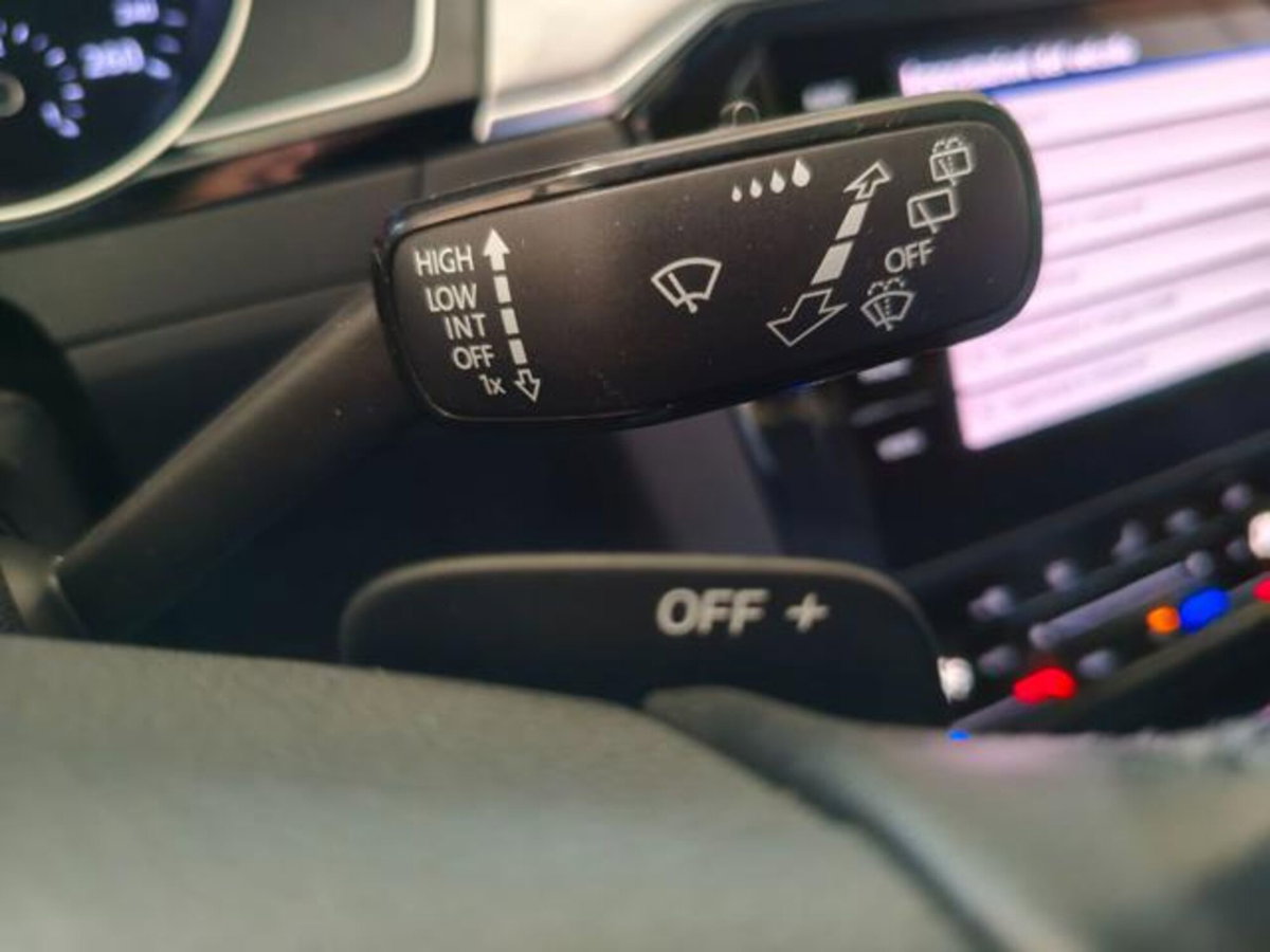 Volkswagen Passat Variant 2.0 TDI Comfortline BlueMotion Technology (17)