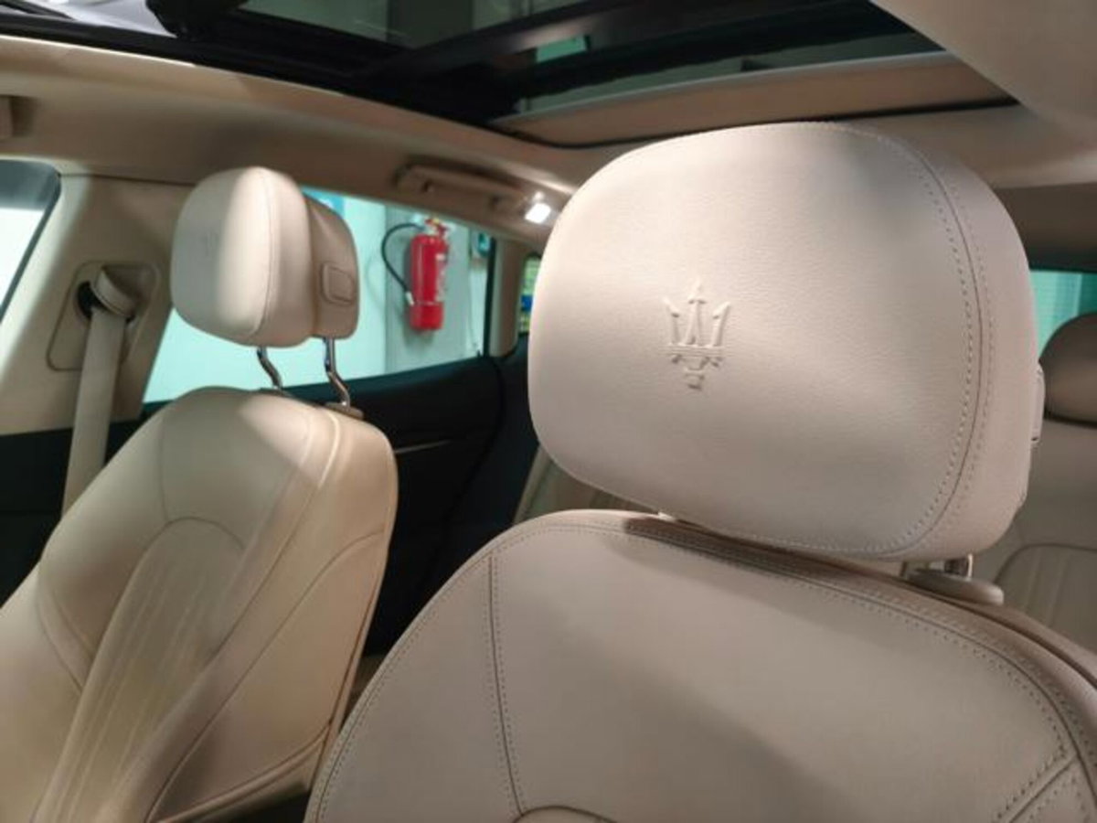 Maserati Levante Levante MHEV 330 CV AWD Executive (15)