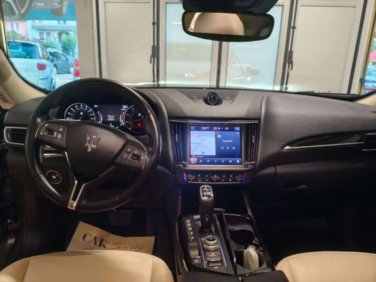 Maserati Levante Levante MHEV 330 CV AWD Executive (16)