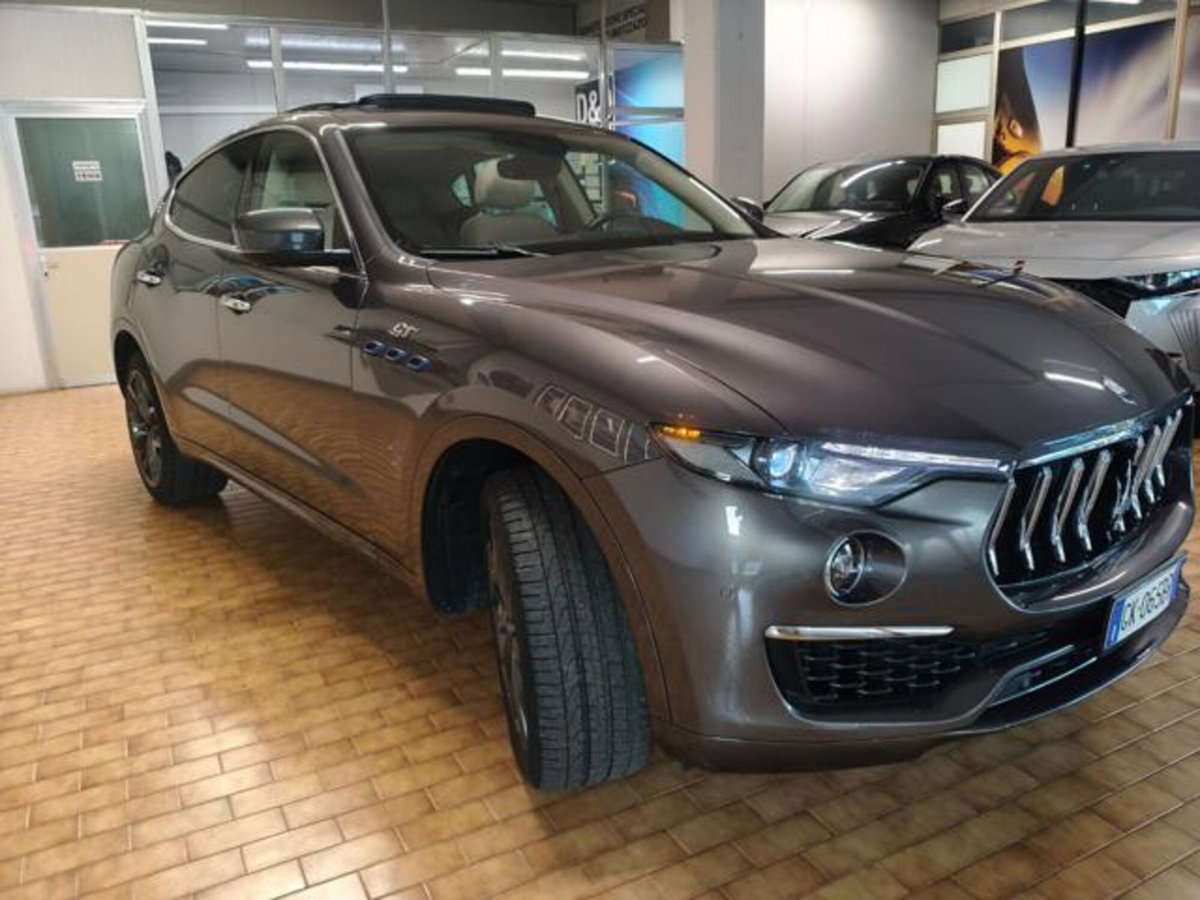 Maserati Levante Levante MHEV 330 CV AWD Executive (6)