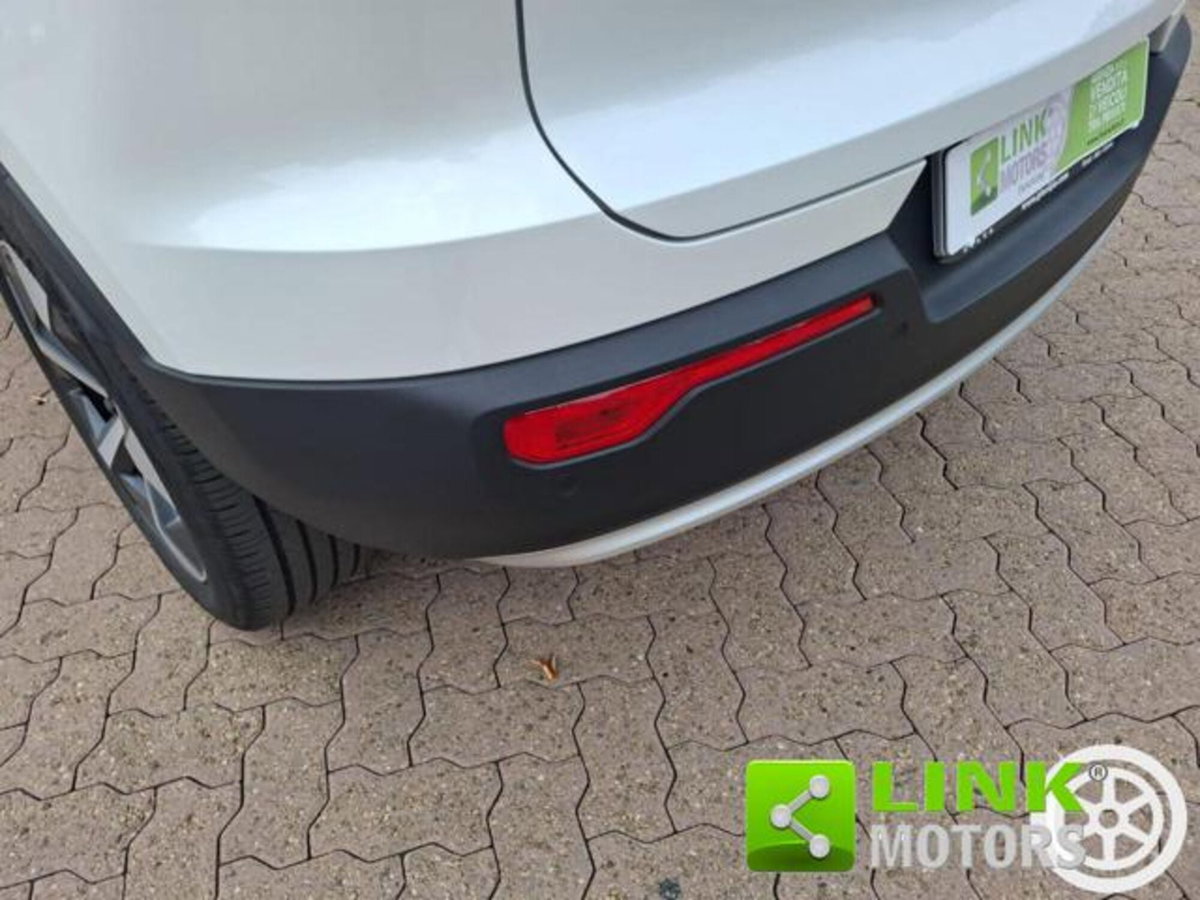 Volvo XC40 B3 automatico Essential (12)