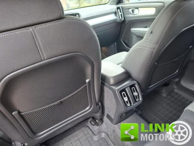Volvo XC40 B3 automatico Essential (19)