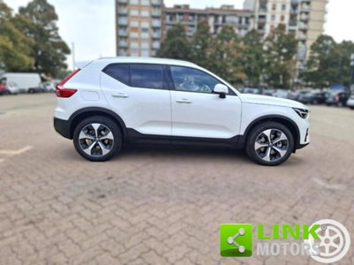 Volvo XC40 B3 automatico Essential (4)