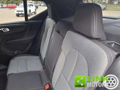 Volvo XC40 B3 automatico Essential (7)