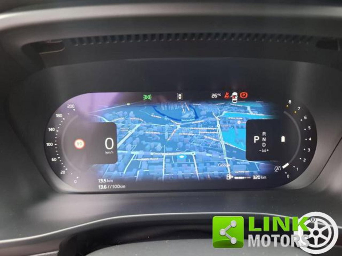 Volvo XC40 B3 automatico Essential (8)
