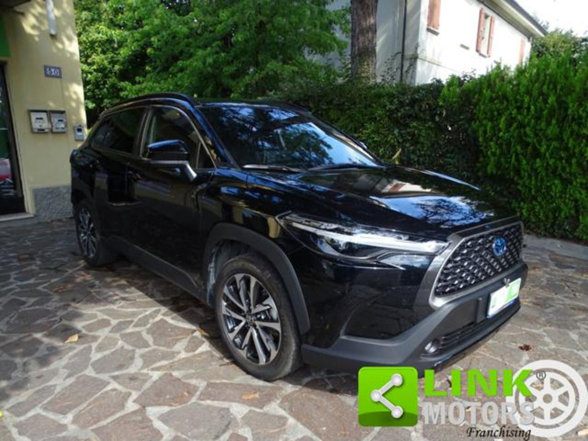 Toyota Corolla Cross Hybrid 1.8h Lounge 2wd 140cv e-cvt