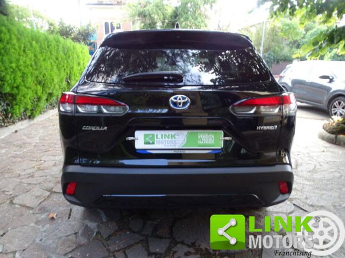 Toyota Corolla Cross Hybrid 1.8h Lounge 2wd 140cv e-cvt (15)