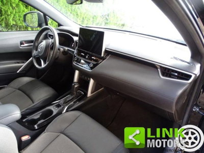 Toyota Corolla Cross Hybrid 1.8h Lounge 2wd 140cv e-cvt (17)