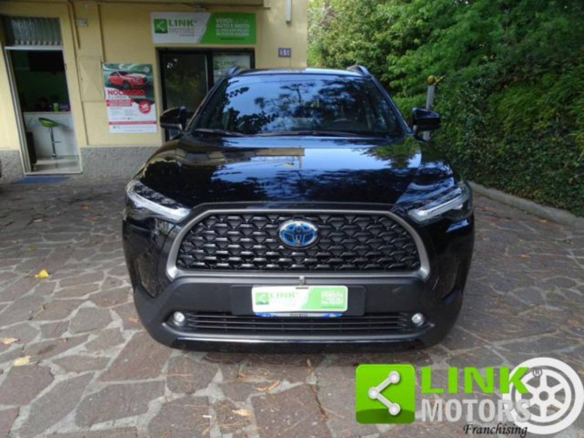 Toyota Corolla Cross Hybrid 1.8h Lounge 2wd 140cv e-cvt (9)
