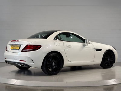 Mercedes-Benz SLC 250 d Premium (7)