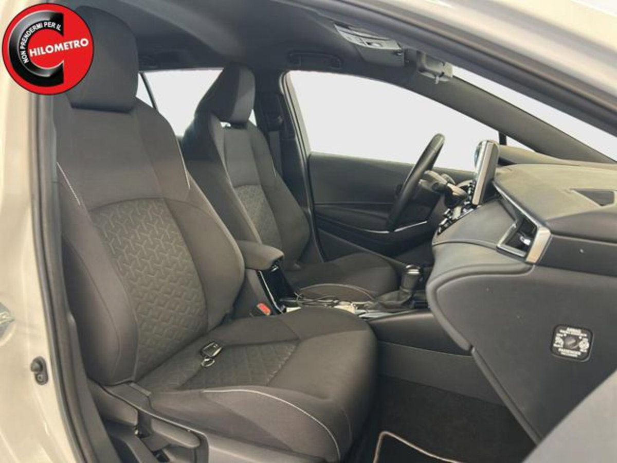 Toyota Corolla Touring Sports Active 1.8 Hybrid  Tech (12)