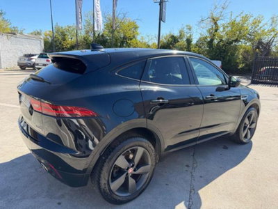 Jaguar E-Pace 2.0D 150 CV AWD (4)