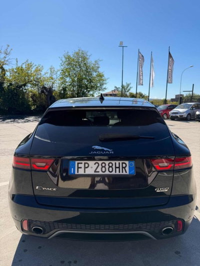 Jaguar E-Pace 2.0D 150 CV AWD (5)