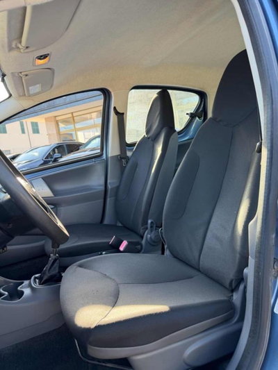 Toyota Aygo 1.0 12V VVT-i 5 porte Now (8)