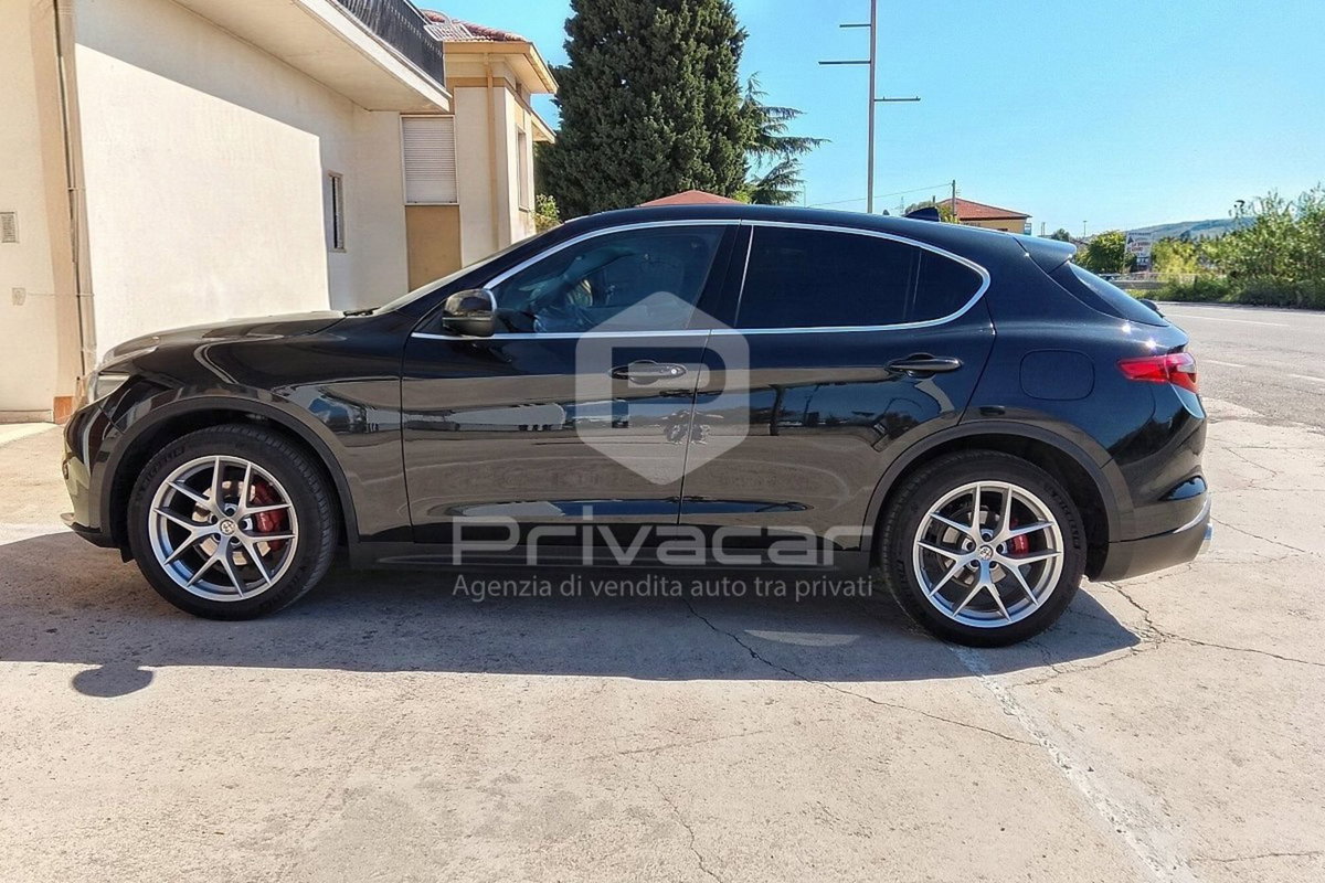 Alfa Romeo Stelvio Stelvio 2.2 Turbodiesel 210 CV AT8 Q4 Executive (8)