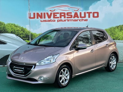 Peugeot 208 VTi 82 CV 5 porte Allure usata