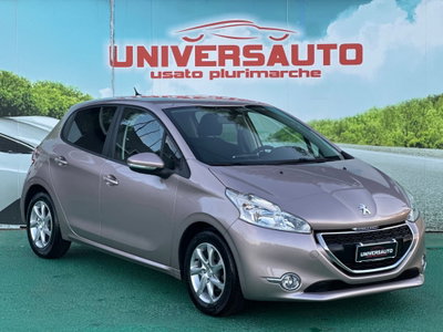 Peugeot 208 VTi 82 CV 5 porte Allure (2)
