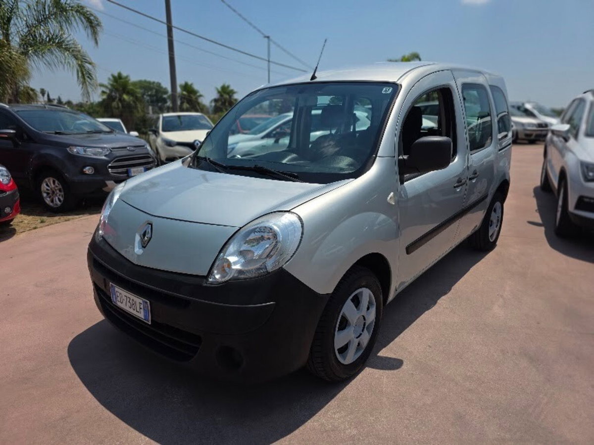 Renault Kangoo 1.5 dCi 85CV 5 porte Easy (5)