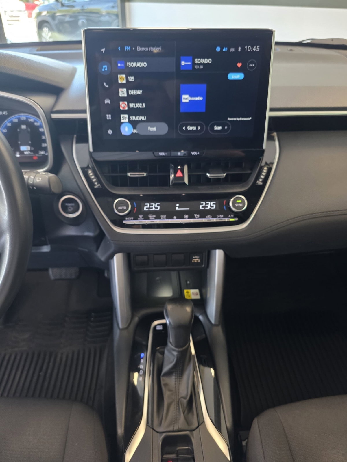 Toyota Corolla Cross Hybrid 1.8h Trend 2wd 140cv e-cvt (11)